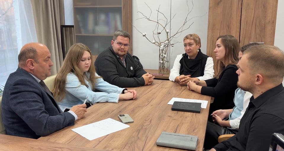 Глава Полевского встретился с молодежным активом