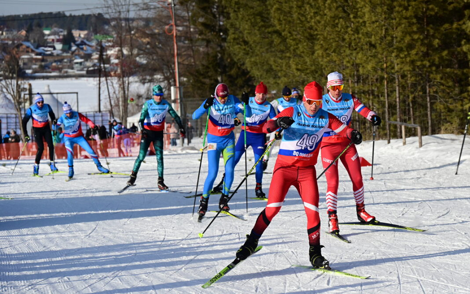 Денис Паслер объявил о начале недели лыжного спорта и Лыжне России на Урале