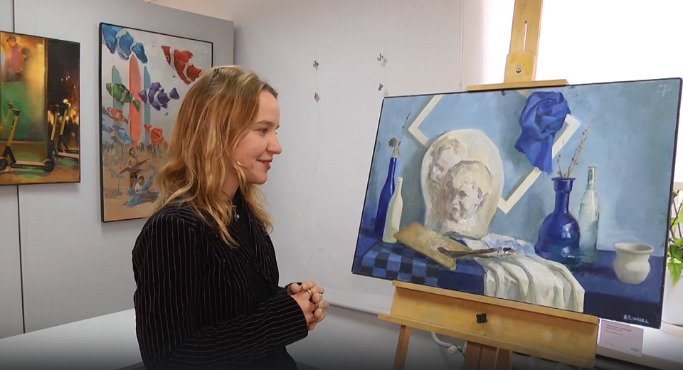 Глазами художника. В полевской Художественной школе работают четыре выставки