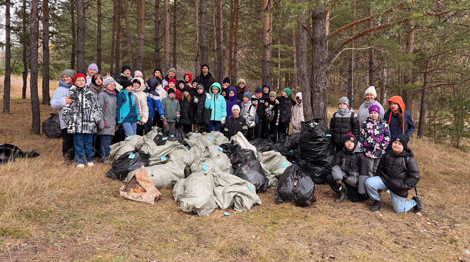 Чистые берега - состоялась акция полевских школьников