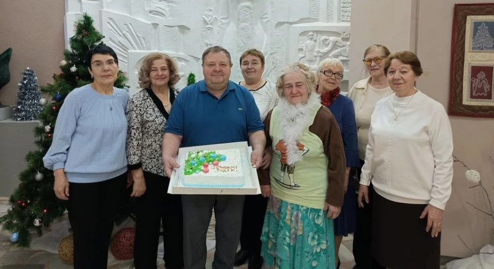 Ветеранов муниципальной службы поздравили с Новым годом