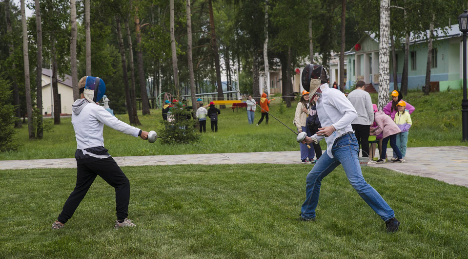 Дума держит на контроле отдых юных полевчан