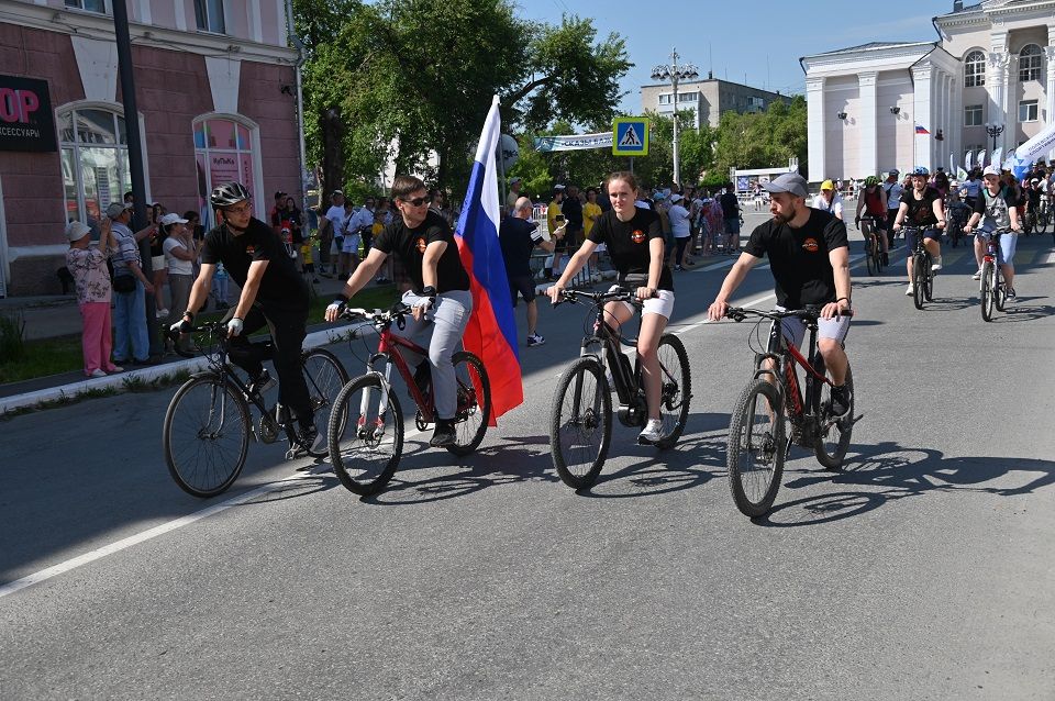 Велосипедисты открывают пробег! DSC_81881.jpg